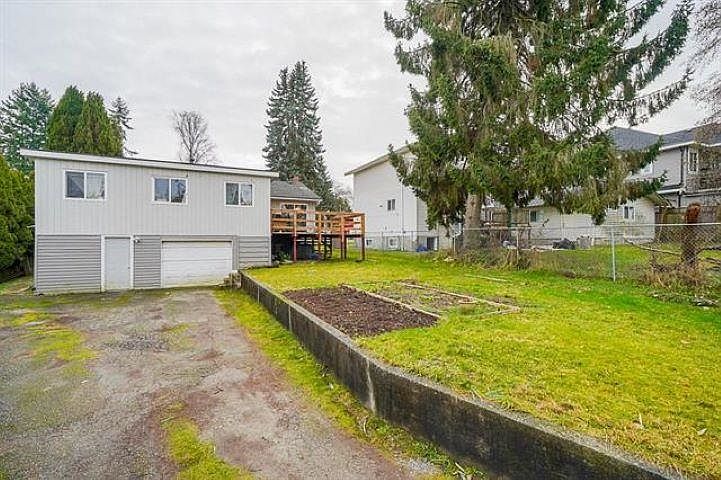 2nd image of 12679 97a Ave