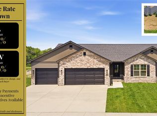 1232 Ole Town Brg, Ofallon, IL 62269