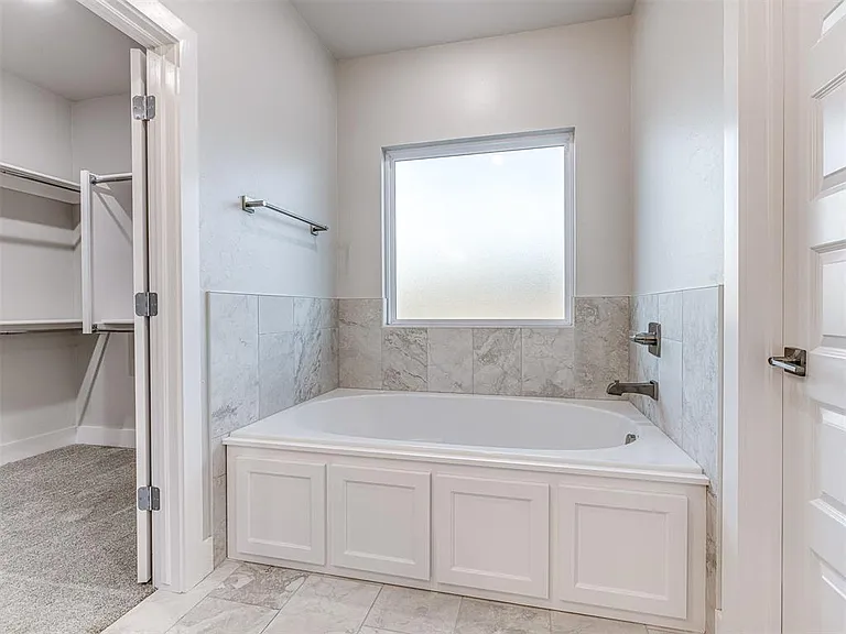 4308 Luke Ln — Photo 28