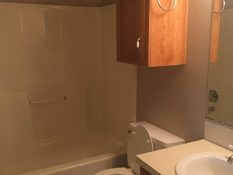 5805B Sara St — Photo 5