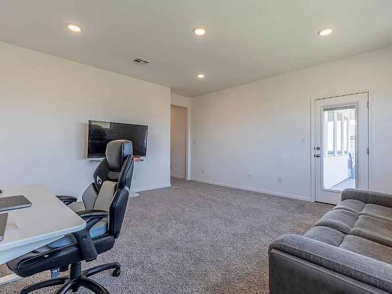 2332 Giona Pl — Photo 48