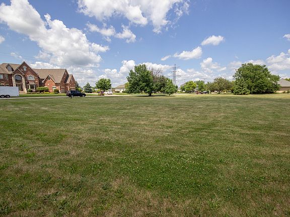 5th image of 17448 S Honora Dr
