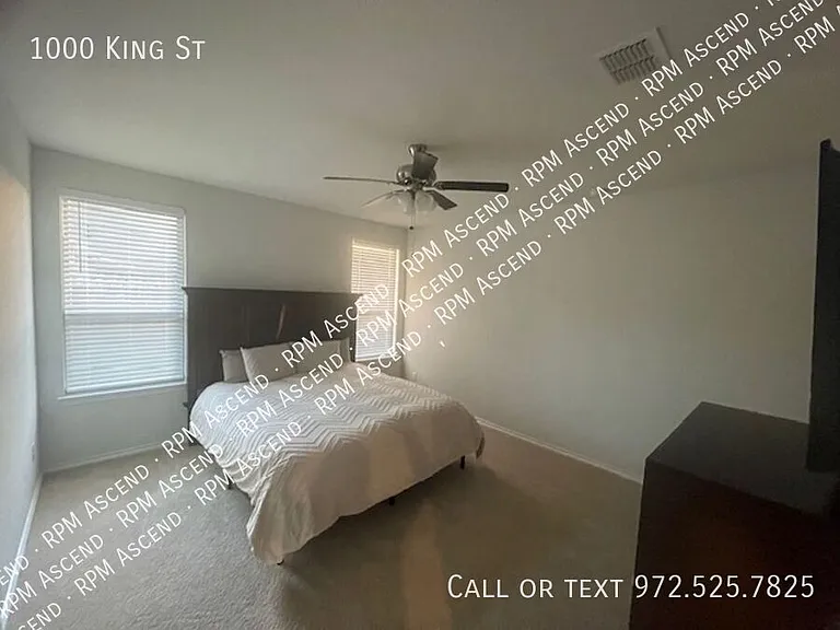 1000 King St — Photo 17