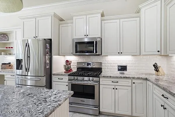 7695 Crescent Way Dr — Photo 11