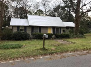 316 Schley St, Douglas, GA 31533