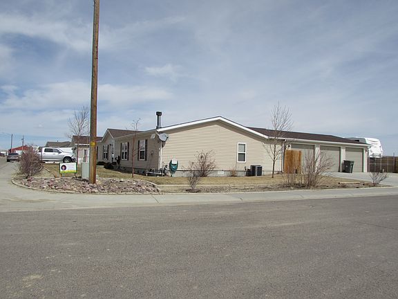 5th image of 3901 Peregrine St