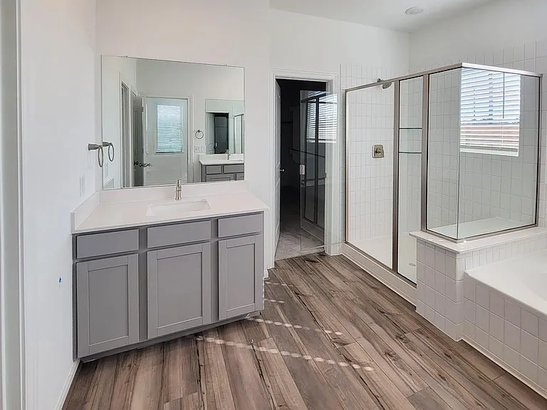 25737 Damask Dr — Photo 14