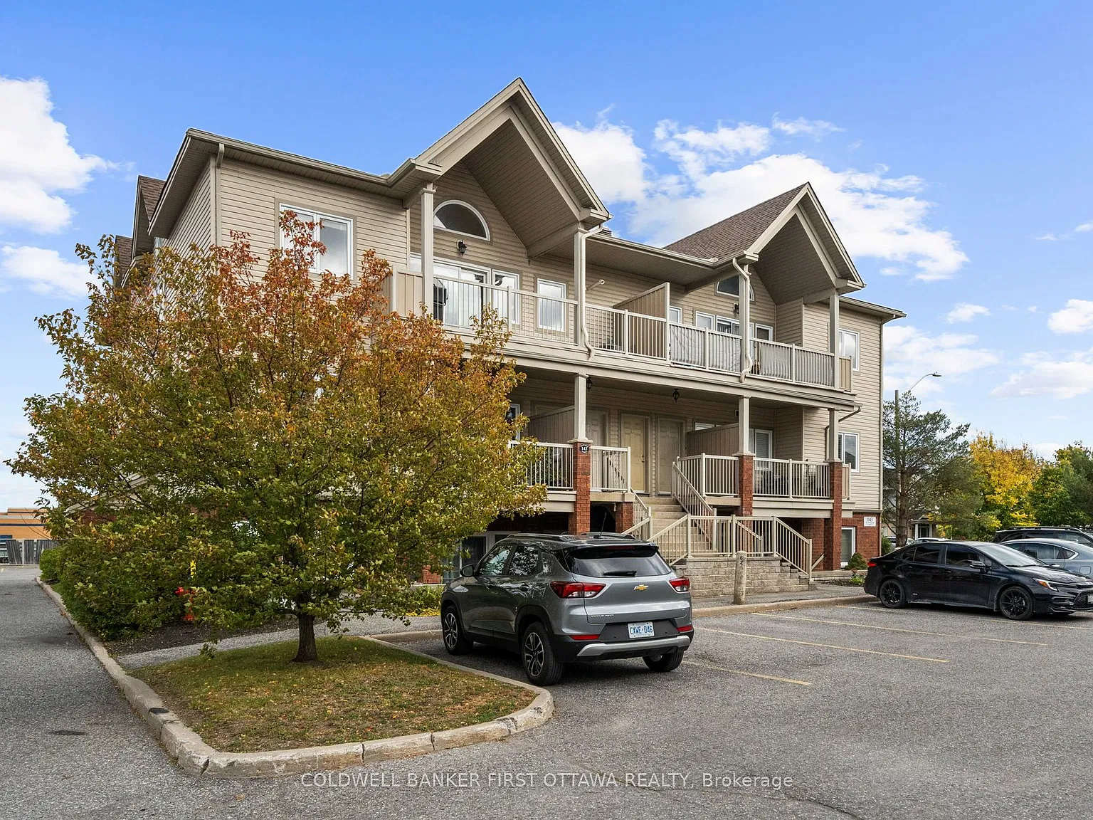 2 bed, $2,100 — Photo 2