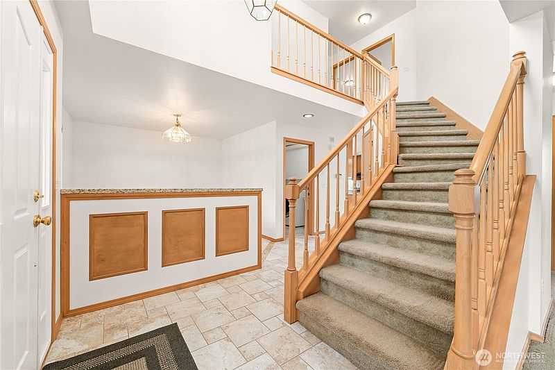 3rd image of 12842 SE 242nd Court