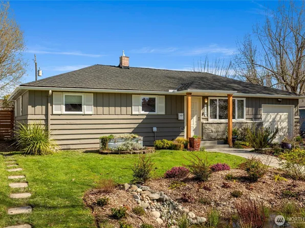 9240 30th Avenue SW, Seattle, WA 98126