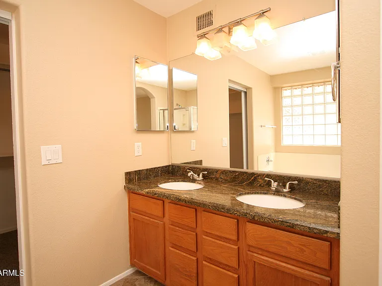 12826 W Windsor Ave — Photo 13