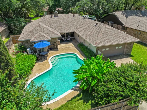 309 Faircrest Dr, Garland, TX 75040