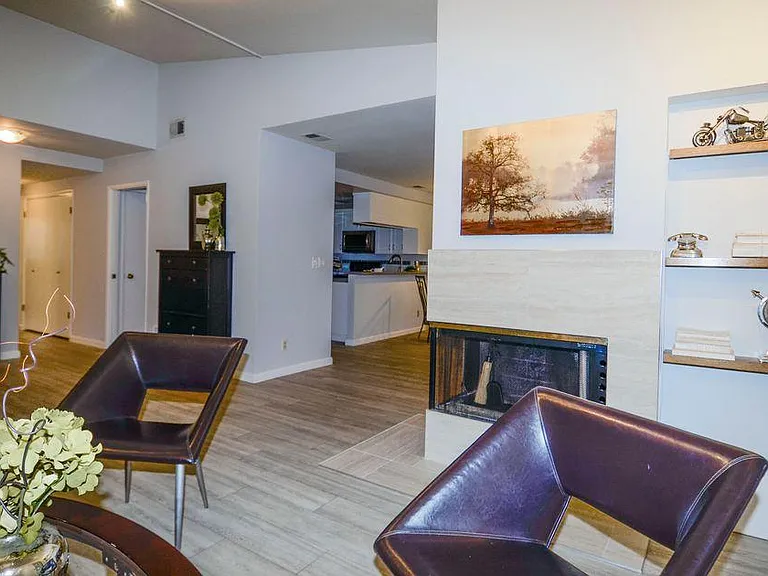 217 Ada Ave #3 — Photo 6