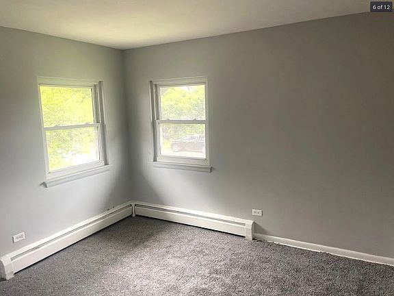 4th image of 647 E Broadway Ave