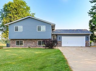 5690 314th St, Stacy, MN 55079