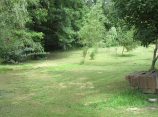 157 Hickory Ave, Monterey, TN 38574