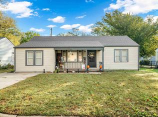 1212 Starkey St, Augusta, KS 67010