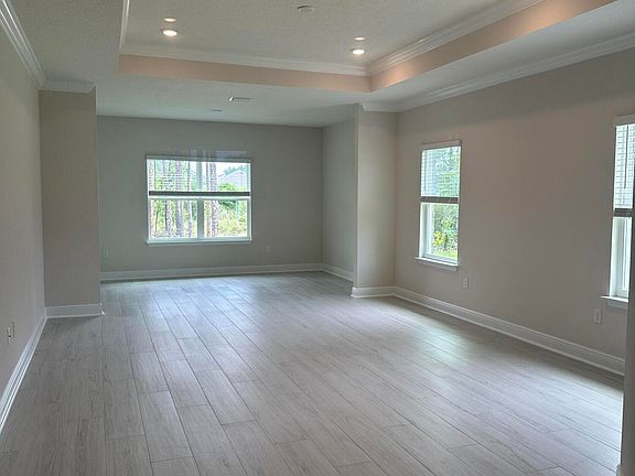 3rd image of 993 Coastal Breeze Dr