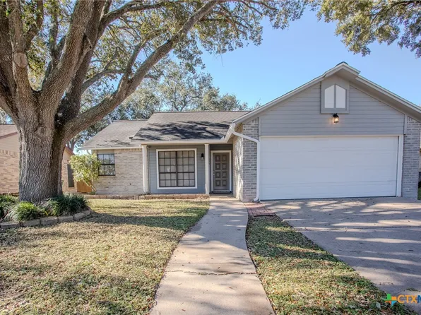 508 Queenswood Trl, Victoria, TX 77901