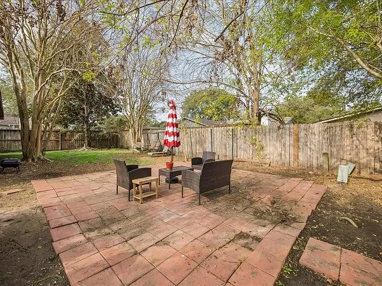 3902 Broken Elm Dr — Photo 27