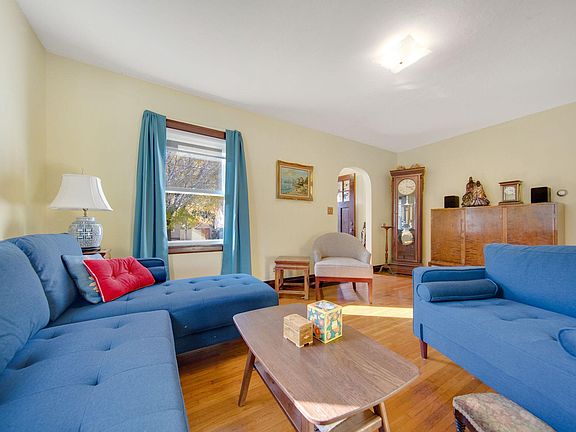 5th image of 1117 Frank Ave