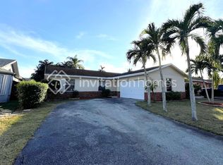 10750 NW 21st Ct, Fort Lauderdale, FL 33322