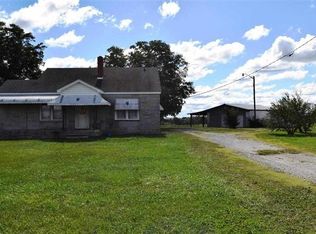 7595 Reidville Rd, Woodruff, SC 29388