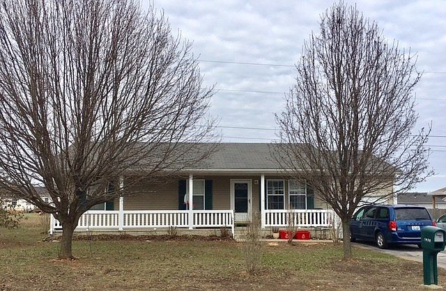 1st image of 1420 Salem Cir