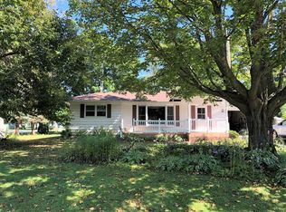 9620 Jean Dr, Hebron, IL 60034