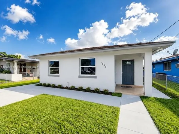 2288 W 4th Ct, Hialeah, FL 33010