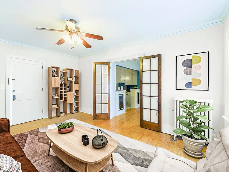 1402 Portland Avenue — Photo 1