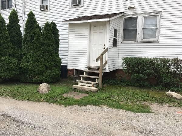 1st image of 463 College Ave