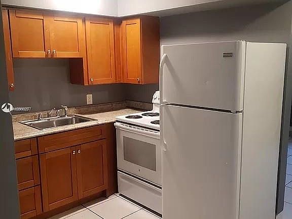 4th image of 5141 NE 18th Ave APT 1-6