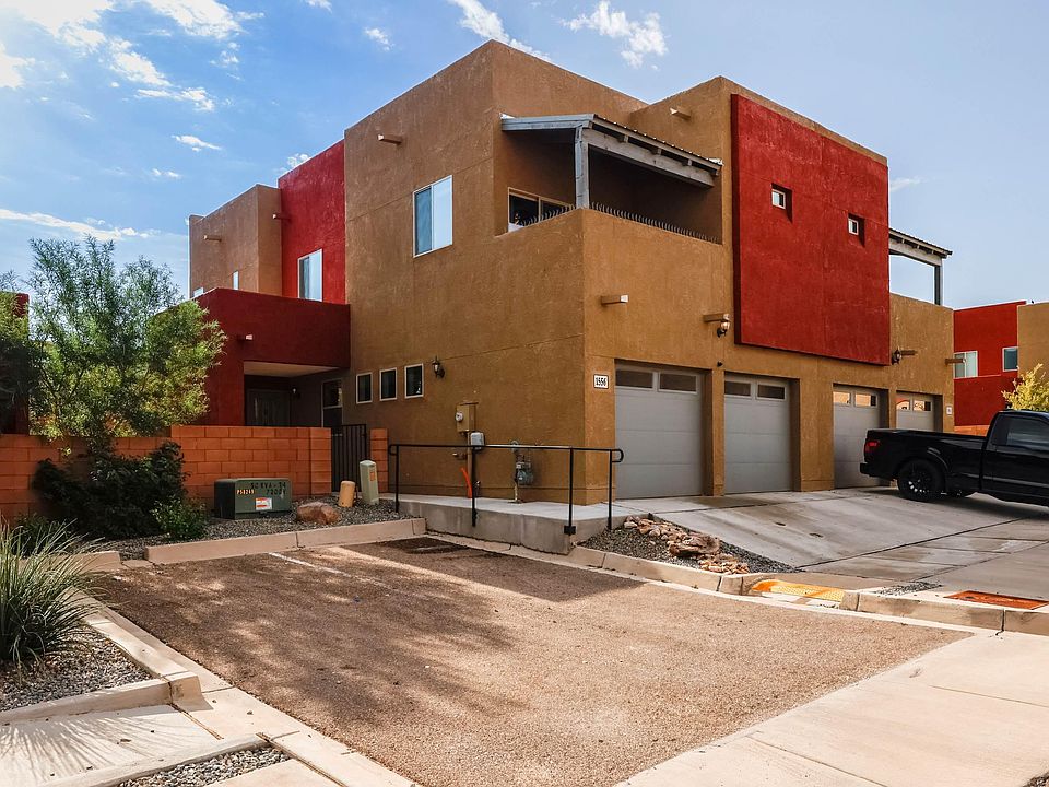 1st image of 1556 Borrego Dr SE