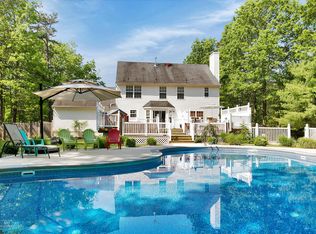 19 Dove Mill Cres, Jackson, NJ 08527