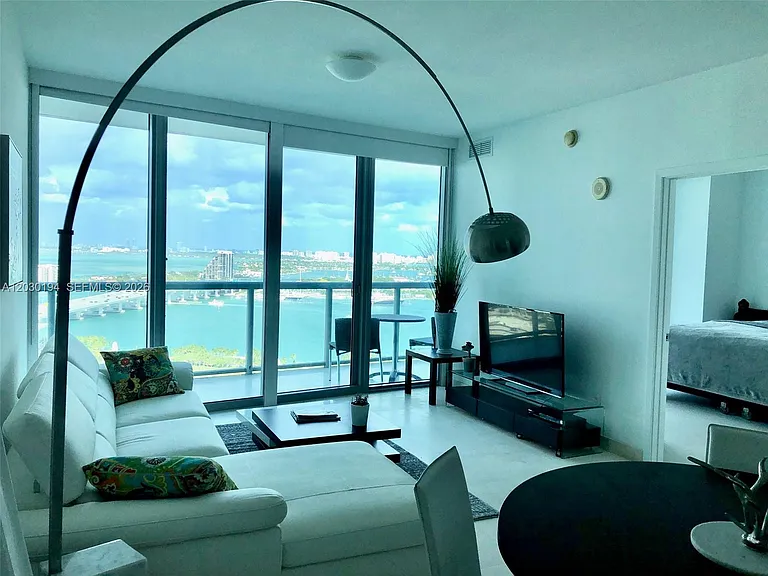 888 Biscayne Blvd #2911 — Photo 16