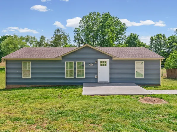 221 Bumpus Mill Rd, Oak Grove, KY 42262