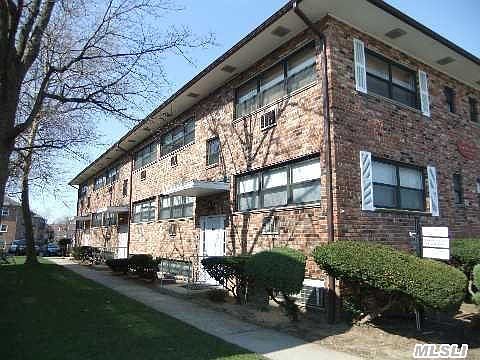 1st image of 80 Lincoln Ave