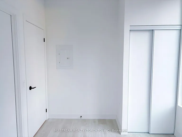 117 Broadway Ave #3404 — Photo 11