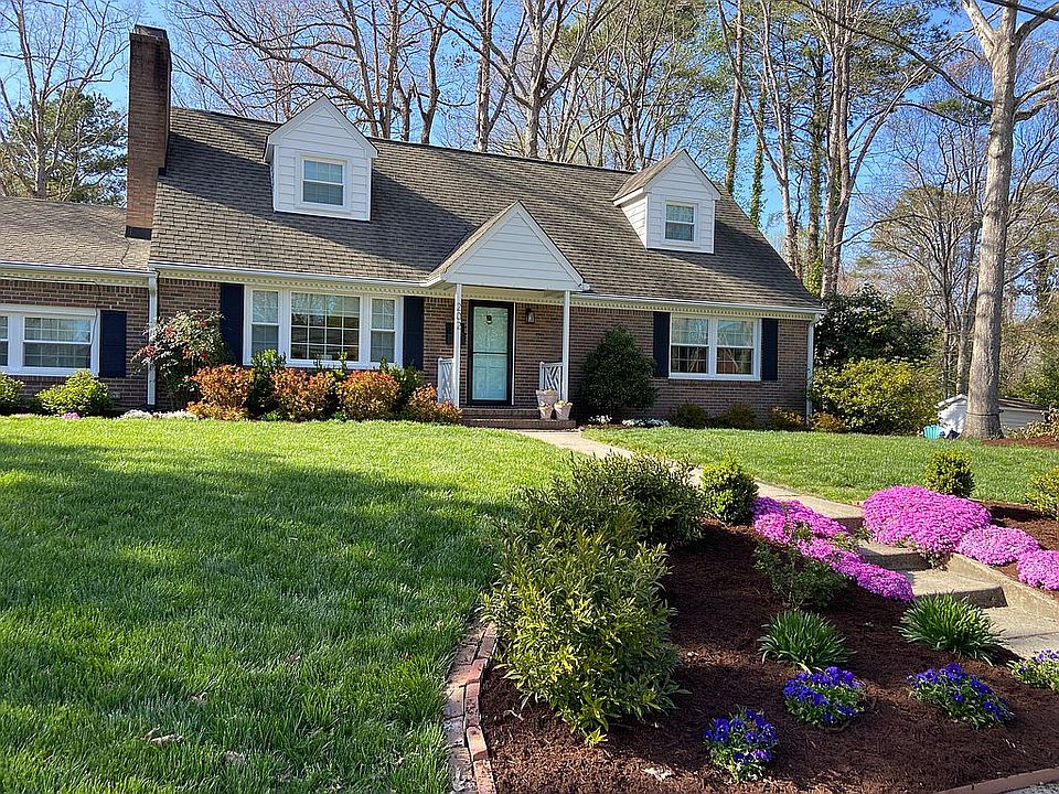 1st image of 202 Captain Newport Cir