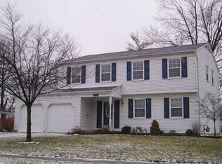 6021 Rockdale Ln, Sylvania, OH 43560