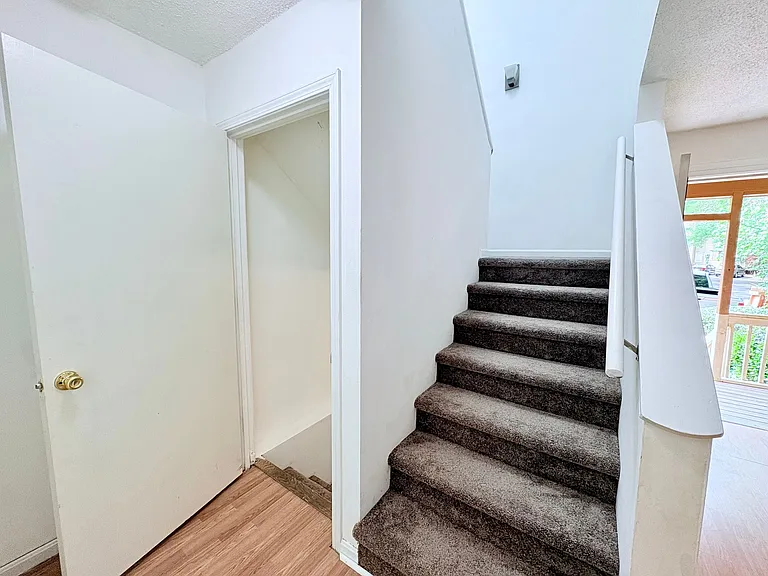 600 Anderson Hwy #611 — Photo 12