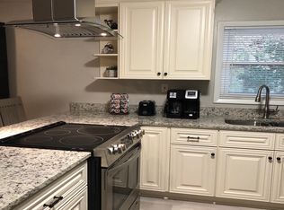 656 Bolton Rd NW, Atlanta, GA 30331