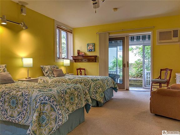 5th image of 4-8 Morris Ave #1A