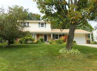 1930 Yuma Trl, Okemos, MI 48864