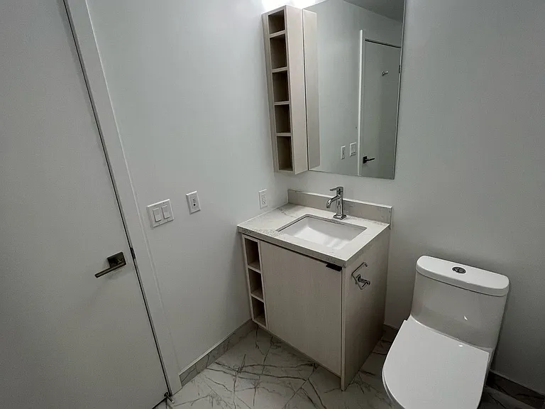 252 Church St #807 — Photo 18
