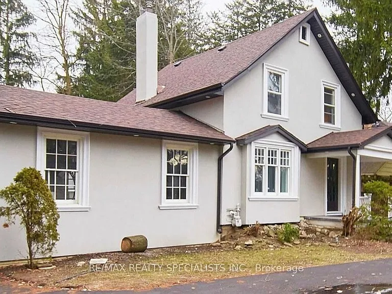 1395 Lorne Park Rd — Photo 18