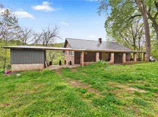 18189 Belshire Rd, Prairie Grove, AR 72753