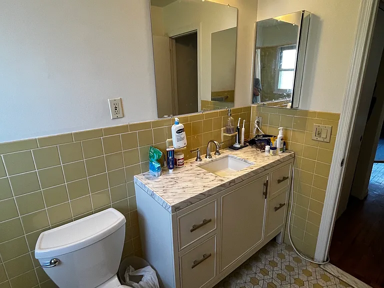 8 Riverview Ave #2 — Photo 14