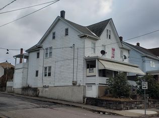 717 N Vine St, Hazleton, PA 18201